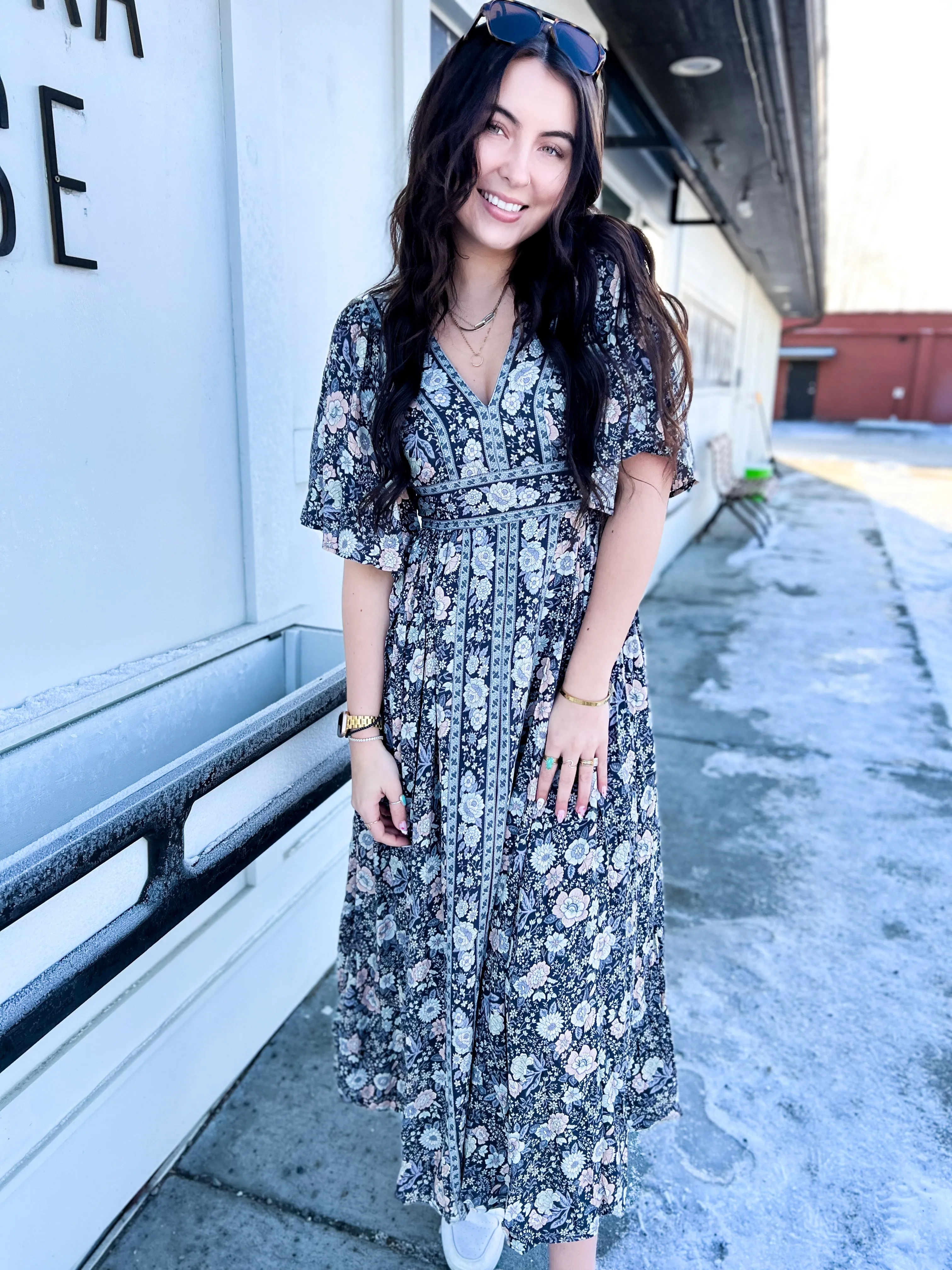 Brantley Border Print Flutter Sleeve Maxi Dress