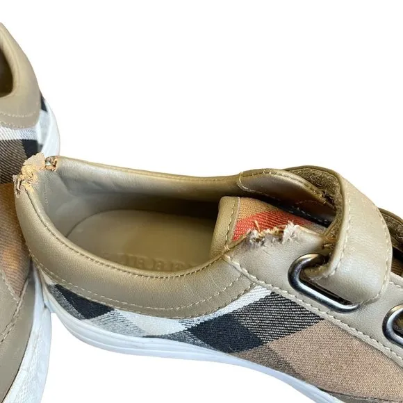 Burberry Gender Neutral Children's Brown Plaid Velcro Sneakers Size 29