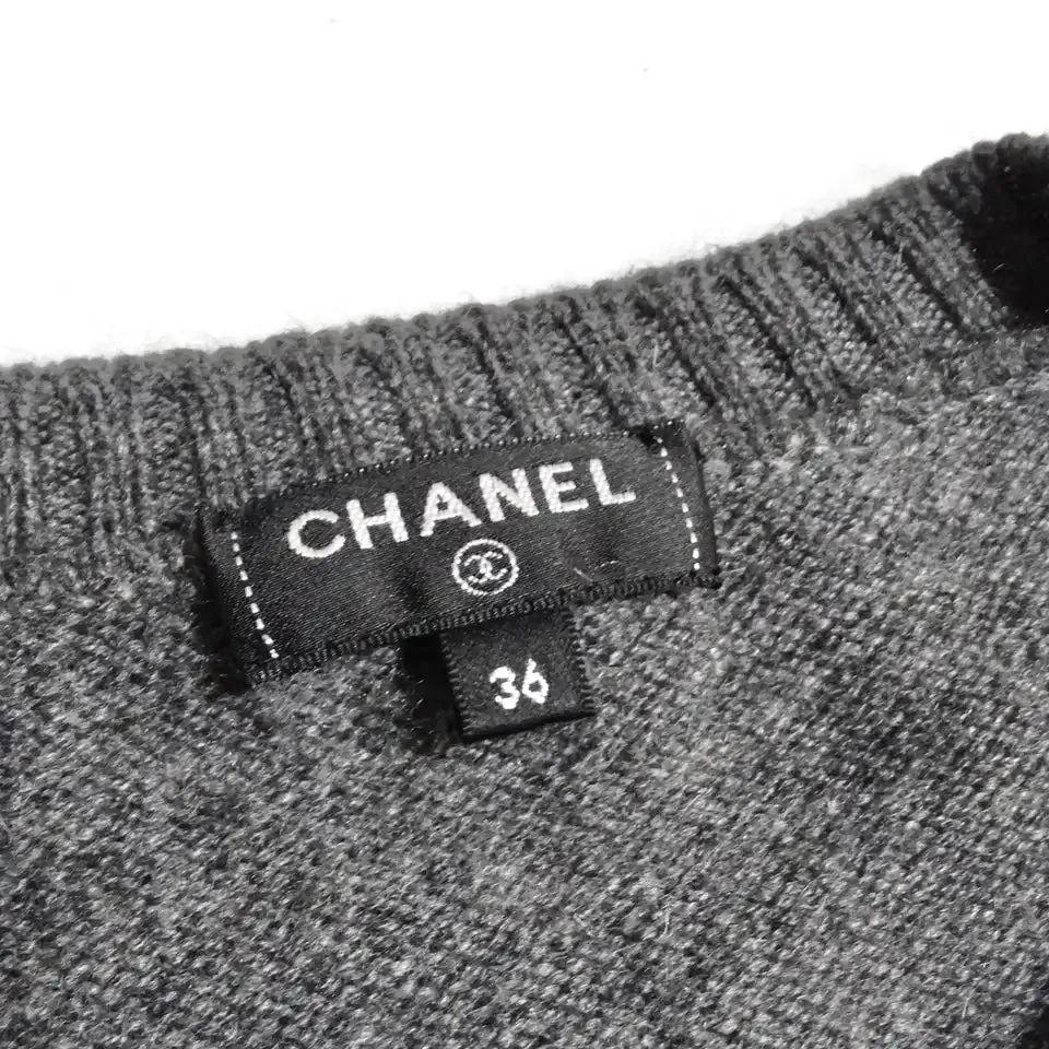 Chanel Gabrielle Coco Grey Cashmere Sweater