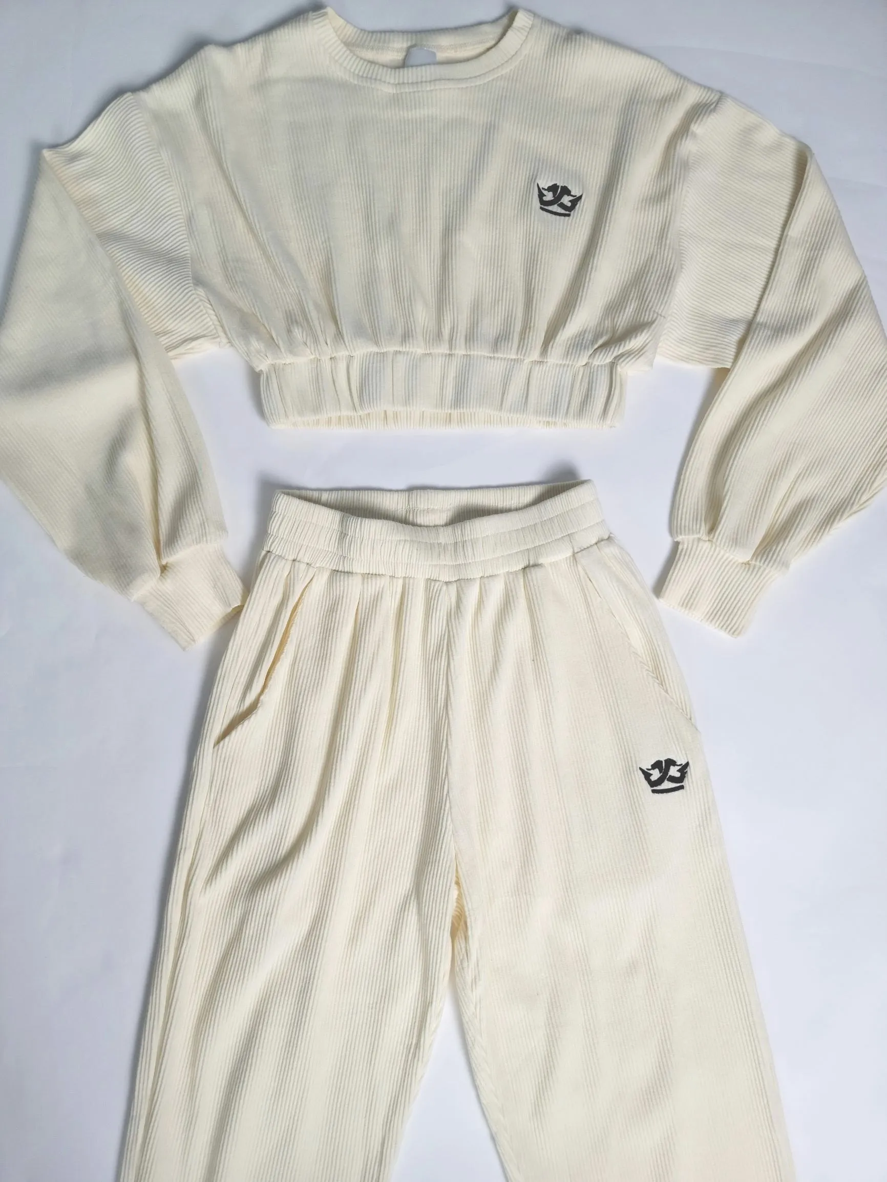 Cropped Top Jogger Set (Cream)