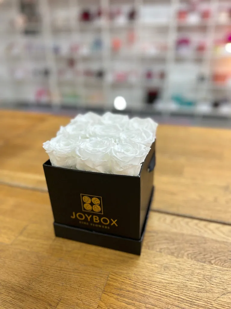 Everlasting Rose Petite Luxe Box- Black