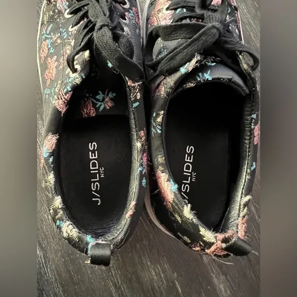 JSlides embroidered black sneakers so 9