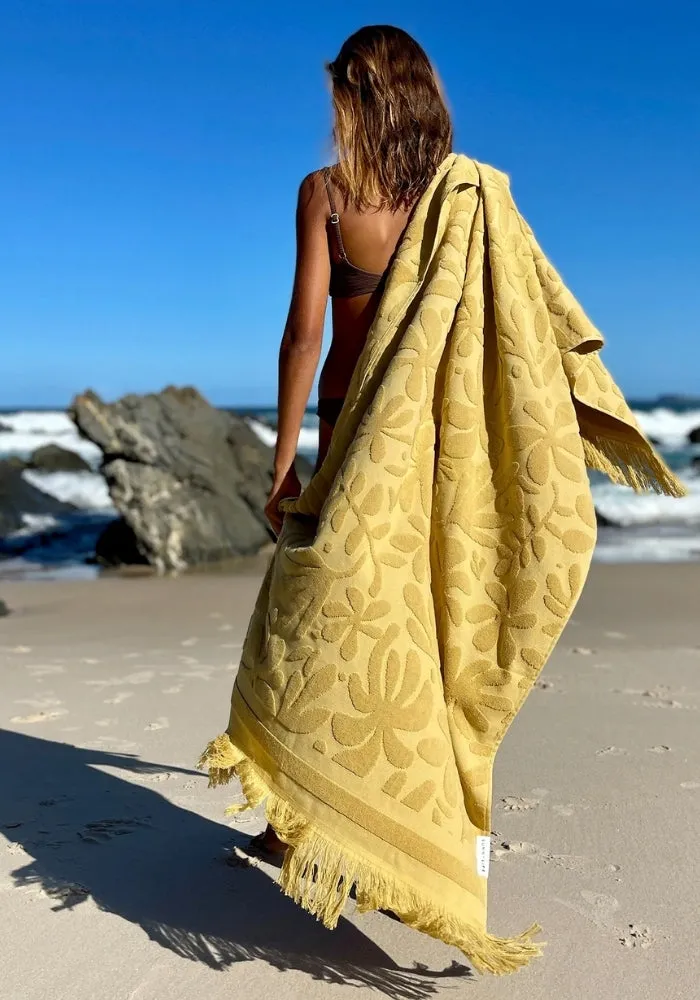 Luxe Towel Mango Bay Golden Mustard