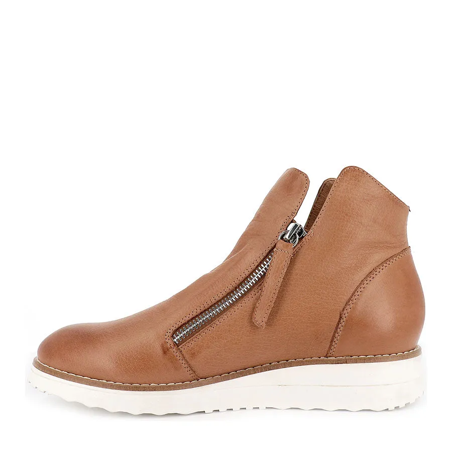 OHMY - DARK TAN LEATHER