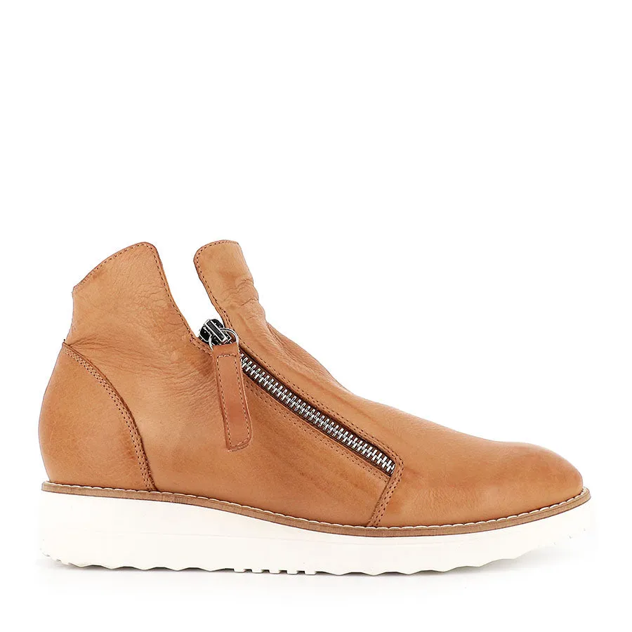 OHMY - DARK TAN LEATHER