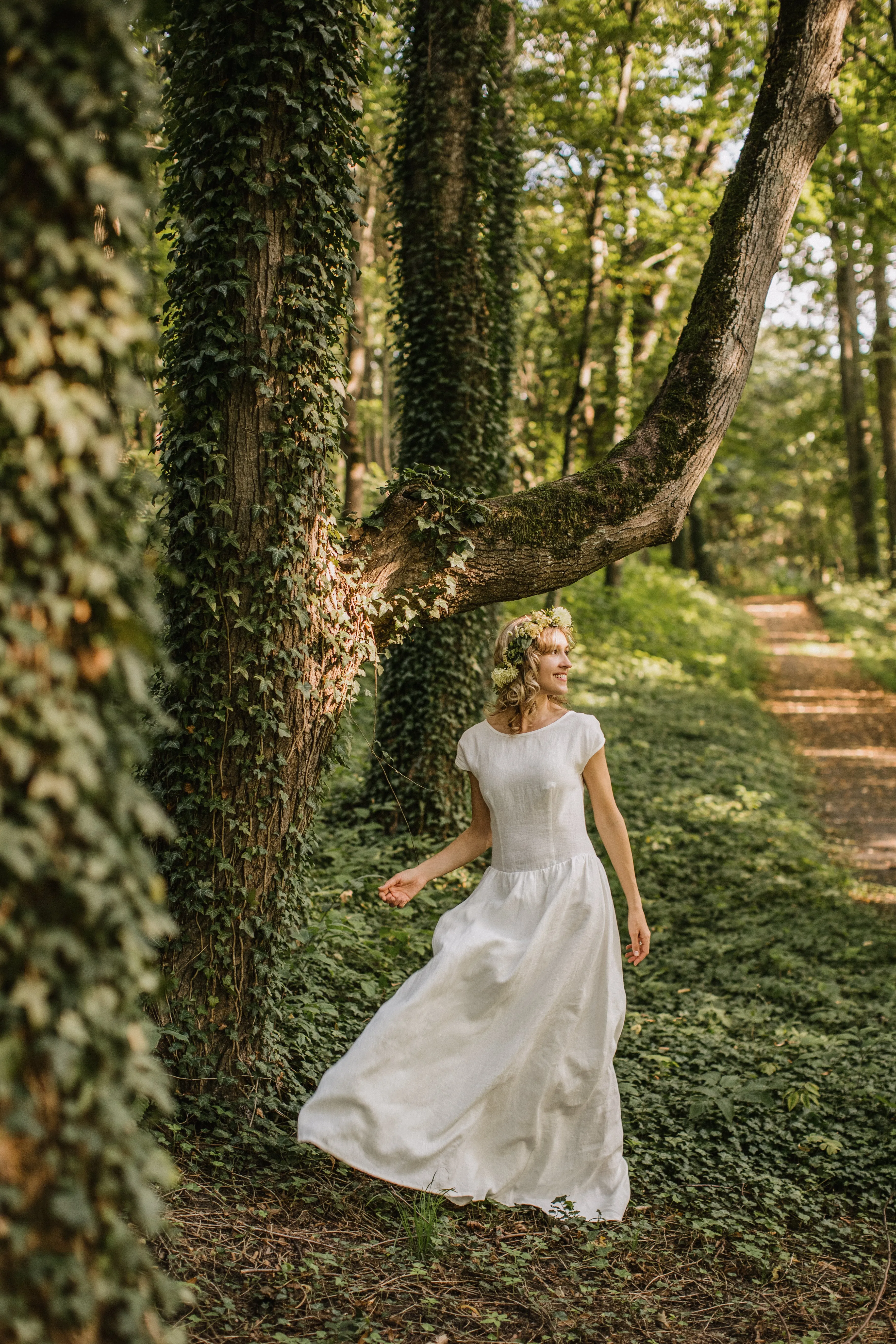 Simple Elegant Linen Wedding Dress