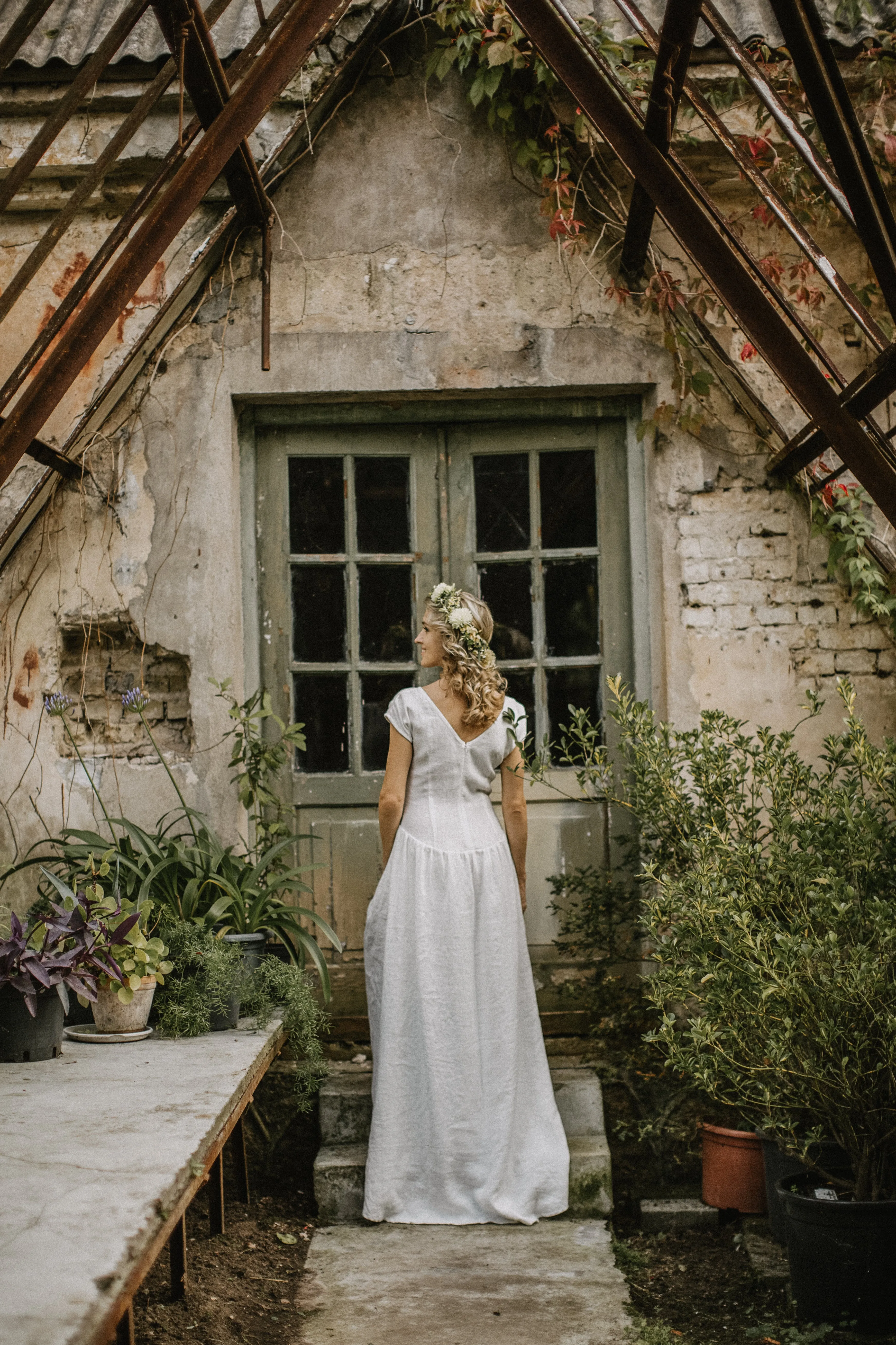 Simple Elegant Linen Wedding Dress