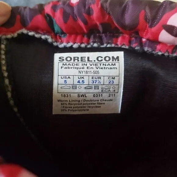 SOREL Cub Pink and Purple Floral Waterproof Insulated Winter Snow Boot Sz 5