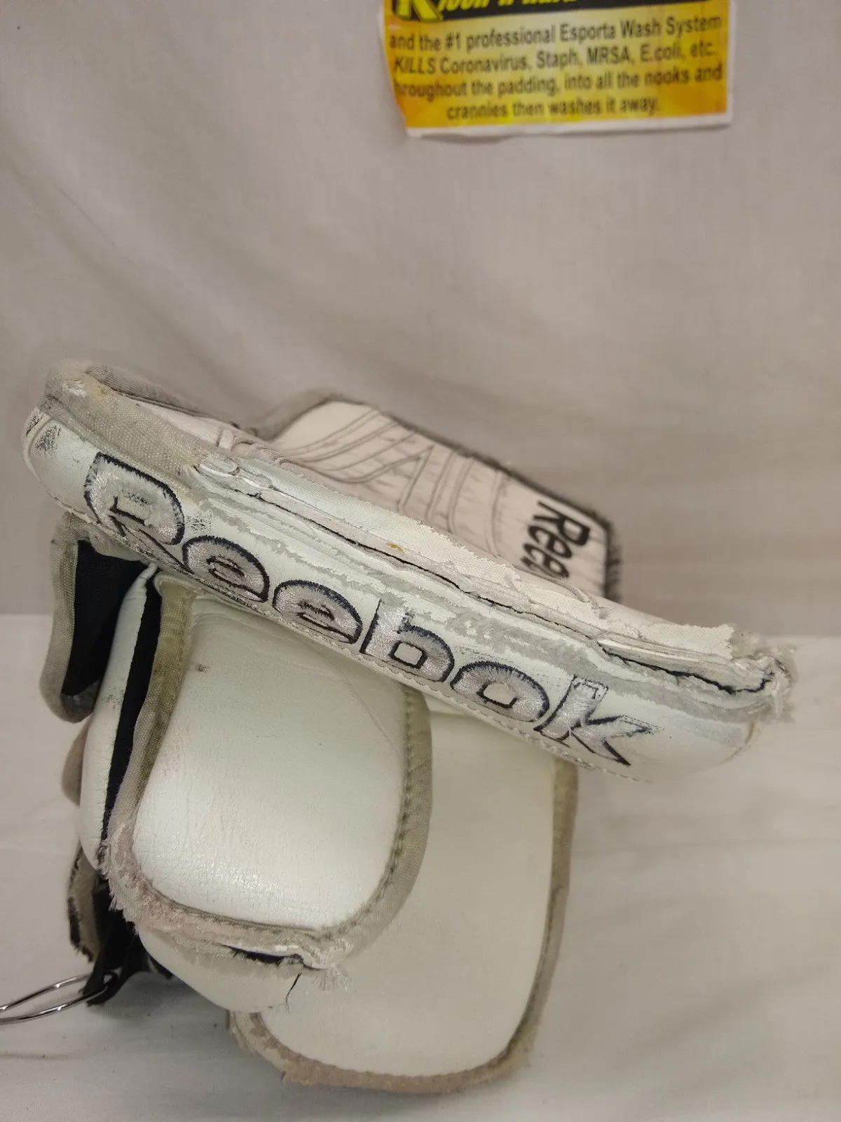 Used Reebok Premier Size Sr Full Right (Lt Hand) White Ice Hockey Goalie Blocker